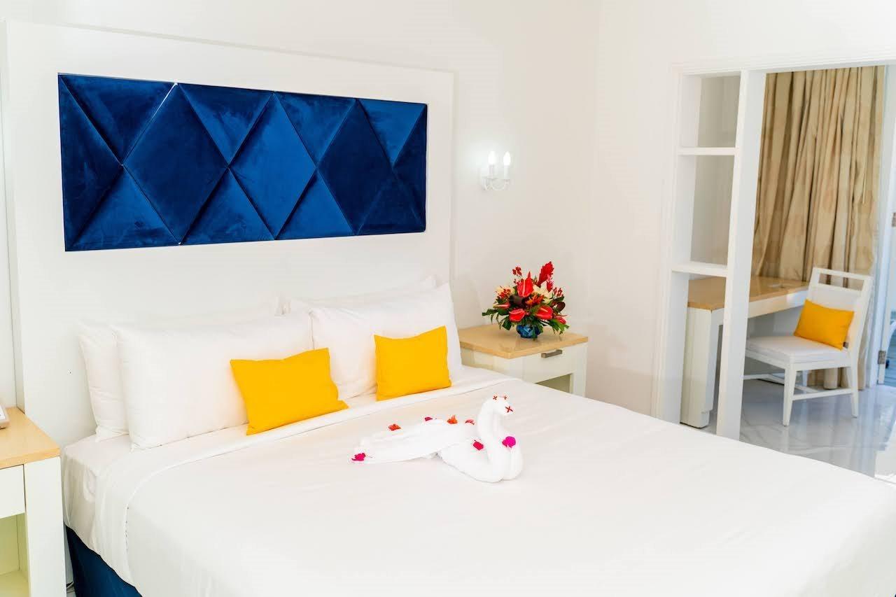 The Soco House - All-Inclusive (Adults Only) Кастрі Екстер'єр фото